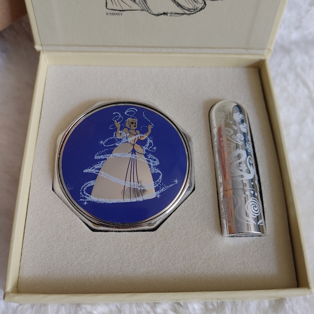 Besame Cosmetics Disney Compact set